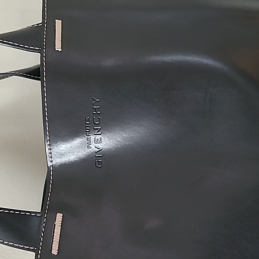 Givenchy Parfums Black Tote Bag with Snap Closure & Dual Handles - Picture 5 of 16